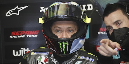 MotoGp, Rossi: "Parlerò con Yamaha e Petronas a metà stagione"