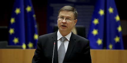 Covid, Ue: "Accesso universale ai vaccini dev'essere prioritario"