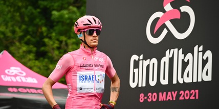 De Marchi, brutta caduta: è in ospedale, addio al Giro d'Italia