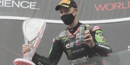 Superbike, Jonathan Rea punta la vittoria numero 100 ad Aragon