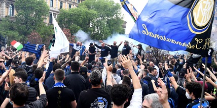 Inter, dalla prefettura ok alla festa fuori dal Meazza: ammessi 4500 tifosi