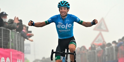 Giro d'Italia, Fortunato super sullo Zoncolan. Bernal ancora in rosa