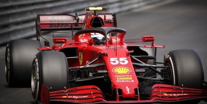 Ferrari, dopo Leclerc tocca a Sainz: lo spagnolo in pista con le gomme da 18 pollici