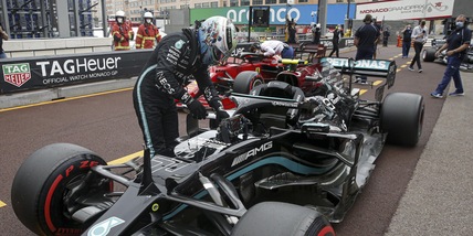 F1, Bottas: "Non potevo crederci, contavo i secondi durante il pit stop"