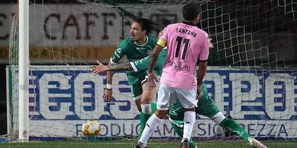 Serie C, playoff: passa l'Avellino, 1-0 al Palermo firmato D'Angelo