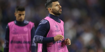 Sport: "Aguero raggiunge Messi al Barcellona: fissate le visite mediche"