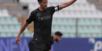 Bruno Alves lascia il Parma: "È l'ora dei saluti"
