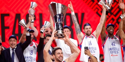 Eurolega: Efes Istanbul campione, sconfitto il Barcellona