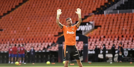 Olanda, Cillessen out a causa del Covid: convocato Bizot