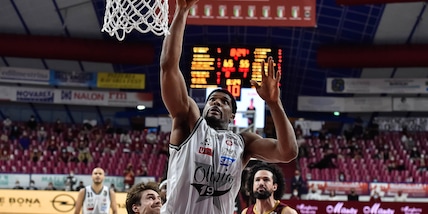 Milano batte Venezia e vola in finale: ad attenderla c'è Bologna