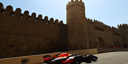 F1, Gp Baku: Verstappen comanda le prime libere, seguono le Ferrari
