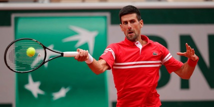Roland Garros, Djokovic vola agli ottavi: sfida con Musetti