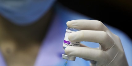 Vaccino ai giovani: oggi il Cts decide su AstraZeneca