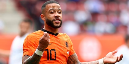 Mundo Deportivo: "Barcellona-Depay, ottimismo sulla trattativa"