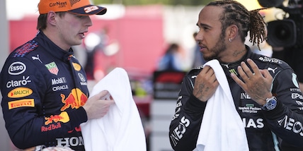 F1, Verstappen su un possibile scontro con Hamilton: "Evitiamo, siamo troppo esperti"