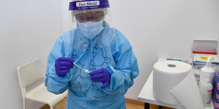 Covid, i dati in Italia: 2079 nuovi casi nelle ultime 24 ore