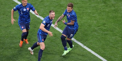 Euro 2020, Polonia-Slovacchia 1-2: Szczesny autogol, decide Skriniar