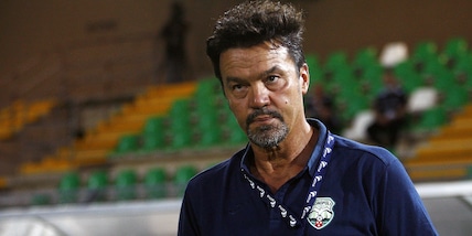 Pro Vercelli, Scienza nuovo allenatore