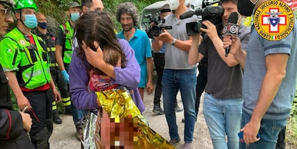 Nicola Tanturli, il commovente abbraccio tra la mamma e il bimbo