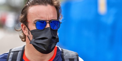 F1, Alonso: "In certe piste ce la giochiamo alla pari con la Ferrari"