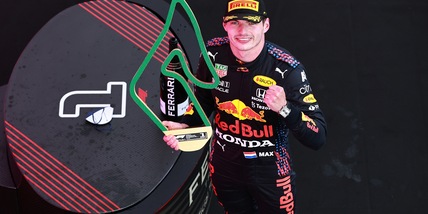 F1 Gp Stiria, Verstappen trionfa: "Continuiamo a spingere e pensiamo alla prossima"