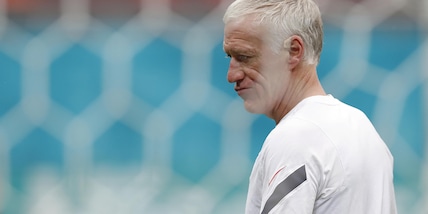 Francia, la strana scelta di Deschamps. Niente sesso in ritiro