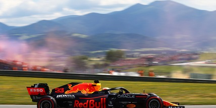 F1, Gp Austria: pole position di Verstappen. Ferrari out in Q2