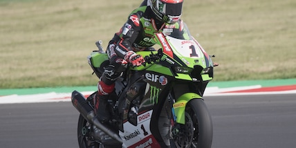 Superbike: Rea vince la Superpole Race, ultimo Scott Redding