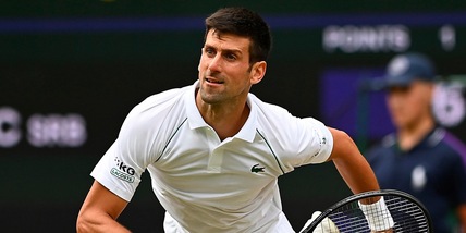 Wimbledon, Djokovic vola ai quarti: Garin battuto in 3 set