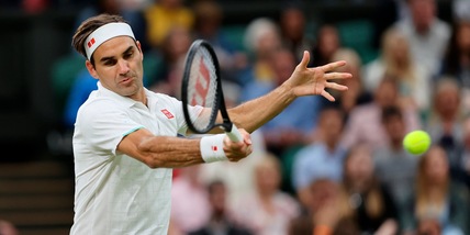 Sonego, niente impresa: Federer vince in tre set e vola ai quarti