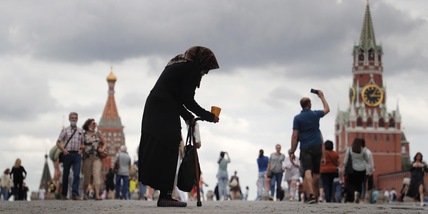 Covid, nuovo record in Russia: 737 morti in 24 ore