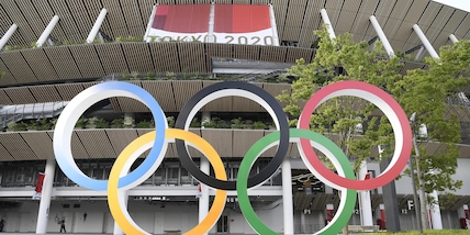 Tokyo 2020, la protesta degli atleti olandesi in isolamento: "È una prigione"