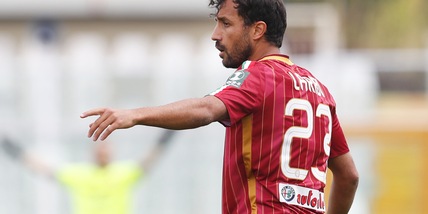 Verona, Laribi saluta: va alla Reggina