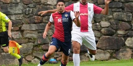 Il Cagliari ne fa 16 al Real Vicenza: Simeone scatenato