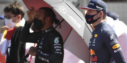 F1, Hamilton: "Verstappen? Serve rispetto, altrimenti ci saranno altri incidenti"