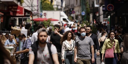 Francia, record di contagi per Covid: 21mila in un giorno
