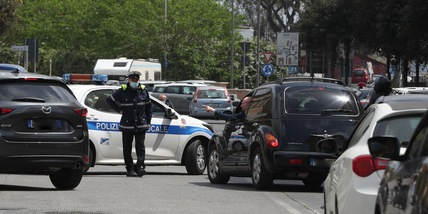 Covid in Italia, le regioni a rischio zona gialla: i criteri