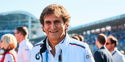 Alex Zanardi, la moglie Daniela: “Alex è stabile e combatte ogni giorno”