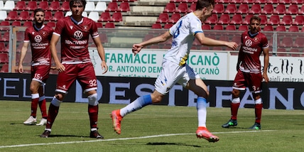 Reggina, di comune accordo annullato il test con la Sambenedettese