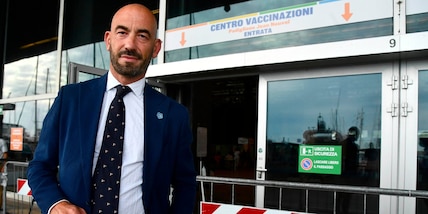 Green Pass, Bassetti: "La quarantena è inaccettabile"