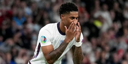 Manchester United, problemi per Rashford: sarà operato