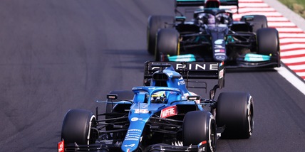 F1, Alonso: "Hamilton si lamentava in gara? Lo fa sempre"