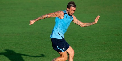 Lazio, parla Acerbi: "Felice di lavorare con Sarri"