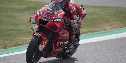 MotoGp, Gp Austria: Bagnaia guida le FP3, Rossi manca il Q2