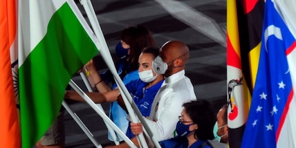 Tokyo 2020, cerimonia di chiusura: Jacobs porta il Tricolore