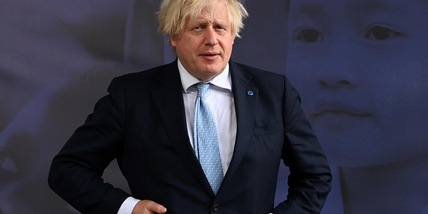 Clima, l'allarme di Johnson: "Abbiamo 10 anni per salvare il pianeta"