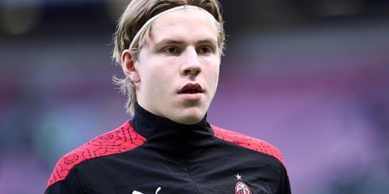 Milan, Hauge ceduto ufficialmente all'Eintracht Francoforte