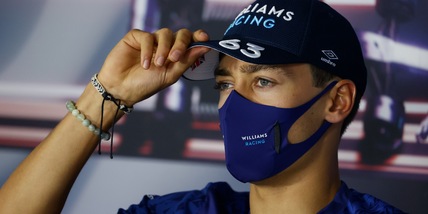 F1, Russell e il contatto Hamilton-Verstappen: "Solo un incidente di gara"