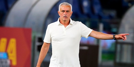 Roma, Mourinho: "Sembrava la Champions. Manca qualcosa dal mercato"