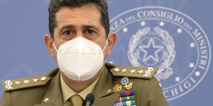 Vaccini, l'annuncio di Figliuolo: salgono le dosi a disposizione